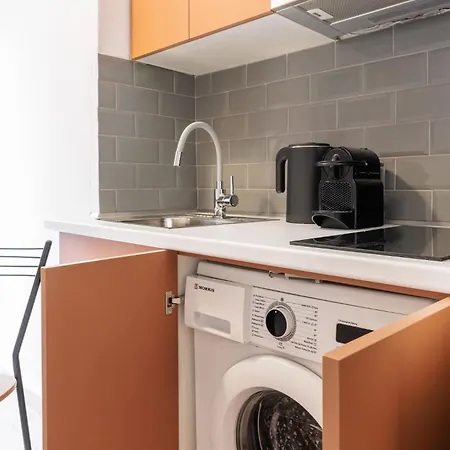 F & B Collection - Flat For 3